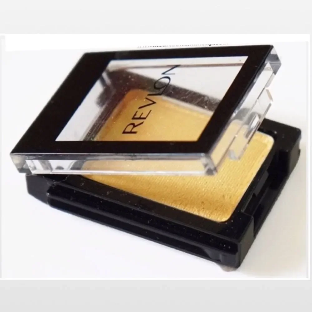 New Revlon Eyeshadow Womens Make Up Yellow Metallic Gold Eyes Cosmetic NWT